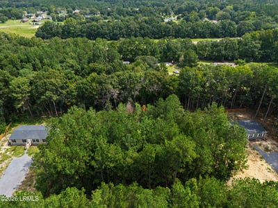 /international/us/firethorn-court-eutawville-sc-110109960573/