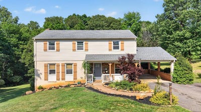 /international/us/612-burton-creek-place-lynchburg-va-110108234277/
