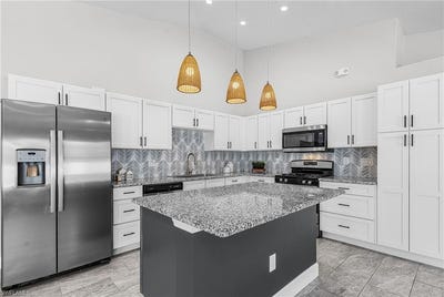 /international/us/175-village-cir-lot-32-labelle-fl-110103307925/