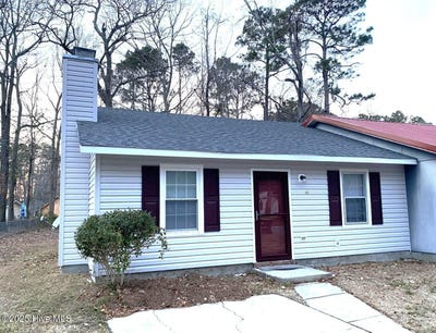 /international/us/302-cedar-creek-drive-jacksonville-nc-110101320050/