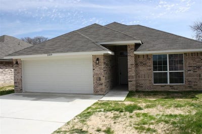 /international/us/1021-hooks-avenue-lacy-lakeview-tx-110100920896/