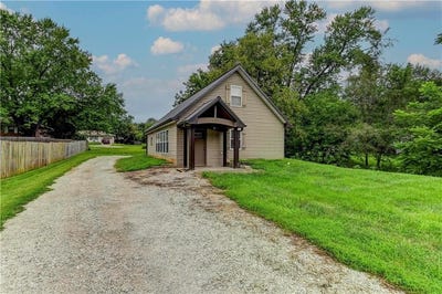 /international/us/406-valley-street-lathrop-mo-110101300845/?lang=zh-cn