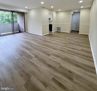 /international/us/5608-bloomfield-drive-alexandria-va-110108267191/