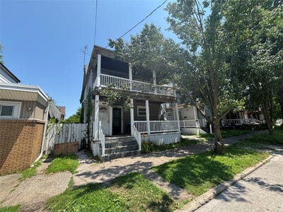 /international/us/1809-myrtle-street-erie-pa-110100807651/