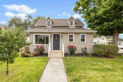 /international/us/202-s-van-buren-street-monroe-in-110120485232/