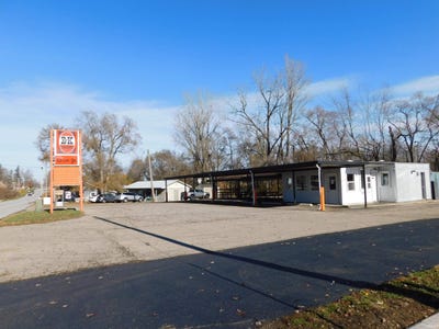 /international/us/606-n-jefferson-st-silver-lake-in-110103723730/