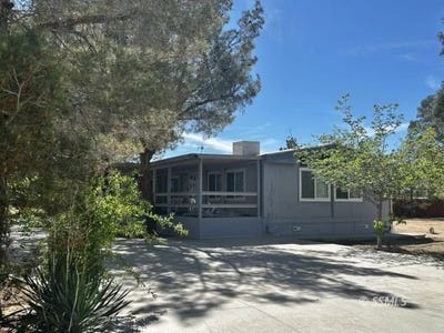 /international/us/1101-strecker-ridgecrest-ca-110107057001/