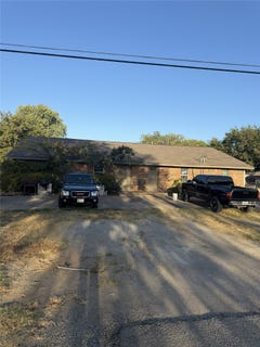 /international/us/615-n-main-street-aubrey-tx-110110257871/