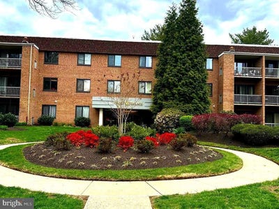 /international/us/1640-oakwood-drive-narberth-pa-110107636818/