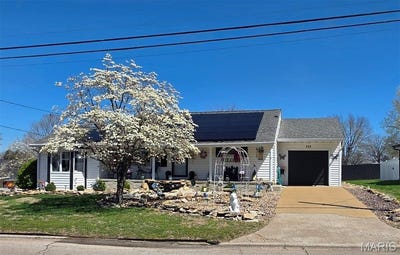 /international/us/328-van-zant-street-chester-il-110106804186/