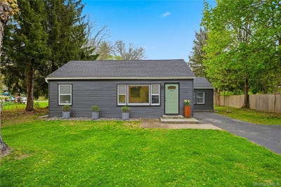 /international/us/42-south-terrace-fishkill-ny-110107878816/