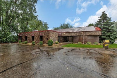 /international/us/18-riverside-avenue-s-sartell-mn-110100240346/