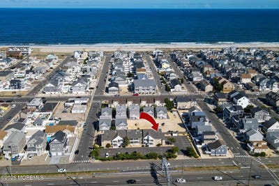 /international/us/1820-pennsylvania-avenue-e-seaside-heights-nj-110106350847/