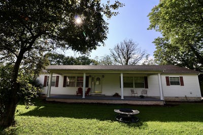 /international/us/5770-5772-metropolis-lake-road-west-paducah-ky-110119334923/