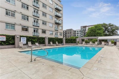 /international/us/805-peachtree-street-ne-atlanta-ga-110108479941/