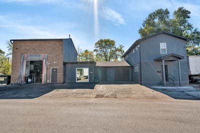 /international/us/210-moen-avenue-rockdale-il-110095185941/?lang=en