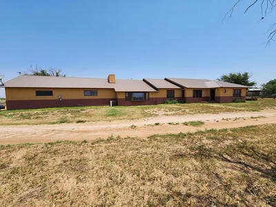 /international/us/1016-e-county-rd-lamesa-tx-110085723478/