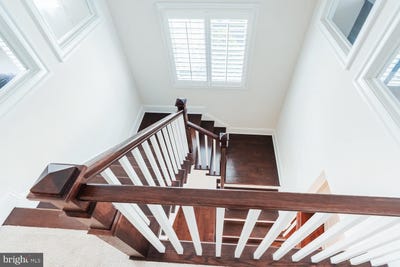 /international/us/24814-barrington-grove-court-aldie-va-110098990291/?lang=it