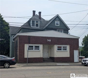 /international/us/748-e-2nd-street-jamestown-ny-110100187726/