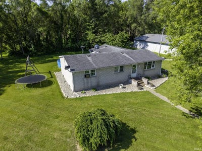 /international/us/10390-e-375-n-howe-in-110108450471/