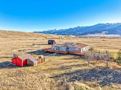 /international/us/109-run-way-lane-livingston-mt-110103325492/