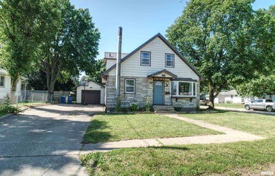 /international/us/1221-4th-street-camanche-ia-110100588179/