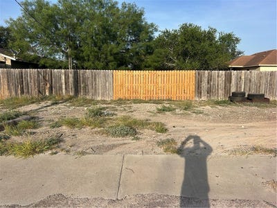 /international/us/s-norton-highway-lot-17-18-freer-tx-110109492560/