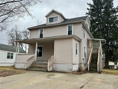 /international/us/68-n-franklin-street-corning-city-ny-110098067215/