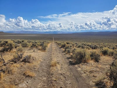 /international/us/120-ne4-sec-22-twp-41-rge-19-reno-nv-110110310061/