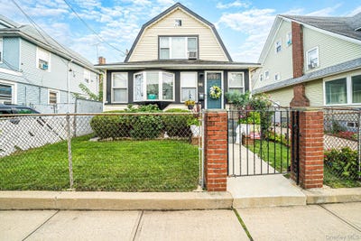 /international/us/96-van-cott-avenue-hempstead-ny-110110351111/