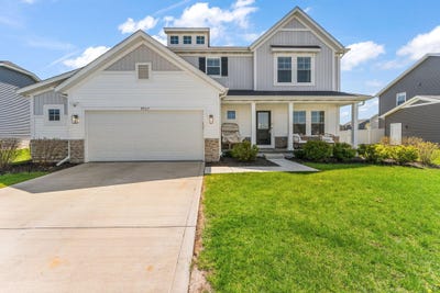 /international/us/9927-tradewind-place-cedar-lake-in-110107462957/
