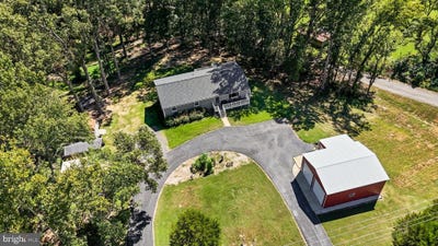 /international/us/620-adelina-road-prince-frederick-md-110110277634/