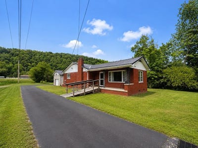 /international/us/300-e-main-street-stanville-ky-110108355696/
