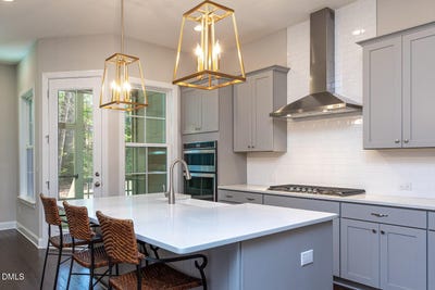 /international/us/821-bankston-woods-way-raleigh-nc-110107052505/