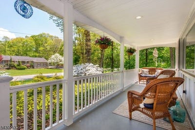 /international/us/681-glendale-rd-franklin-lakes-boro-nj-110107874245/
