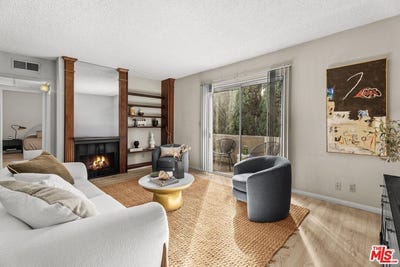 /international/us/5437-corteen-pl-valley-village-ca-110106144431/