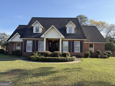 /international/us/206-ridge-circle-dublin-ga-110106321569/