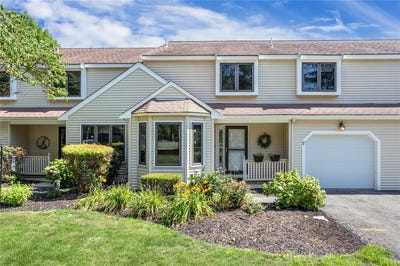 /international/us/80-fisher-road-cumberland-ri-110101257435/