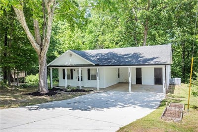 /international/us/4181-warren-road-flowery-branch-ga-110107822278/