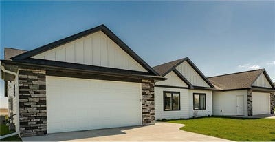/international/us/158-sandstone-drive-nw-eyota-mn-110107611696/