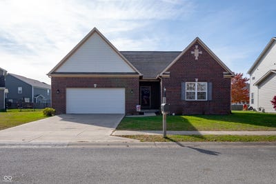/international/us/14461-brook-meadow-drive-mccordsville-in-110109833371/