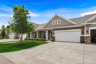 /international/us/2983-raspberry-lane-holland-mi-110108203302/