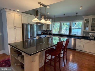/international/us/119-dewey-avenue-lewes-de-110108579572/