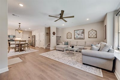 /international/us/424-parkside-drive-argyle-tx-110100319907/