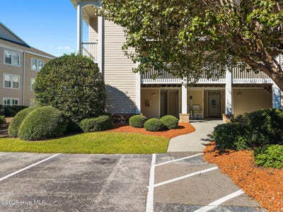/international/us/3350-club-villas-drive-southport-nc-110120582719/