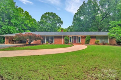 /international/us/514-wood-street-troy-nc-110099935100/