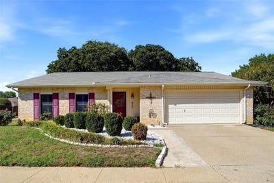 /international/us/3701-windsong-lane-bedford-tx-110120463453/