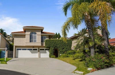 /international/us/23461-darcy-lane-newhall-ca-110098049476/