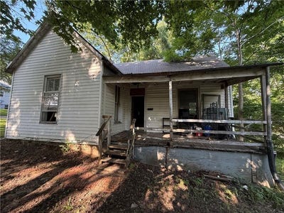 /international/us/209-s-hale-street-carrollton-mo-110109084892/