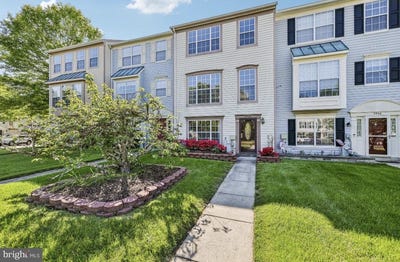 /international/us/2558-ambling-circle-crofton-md-110107872068/